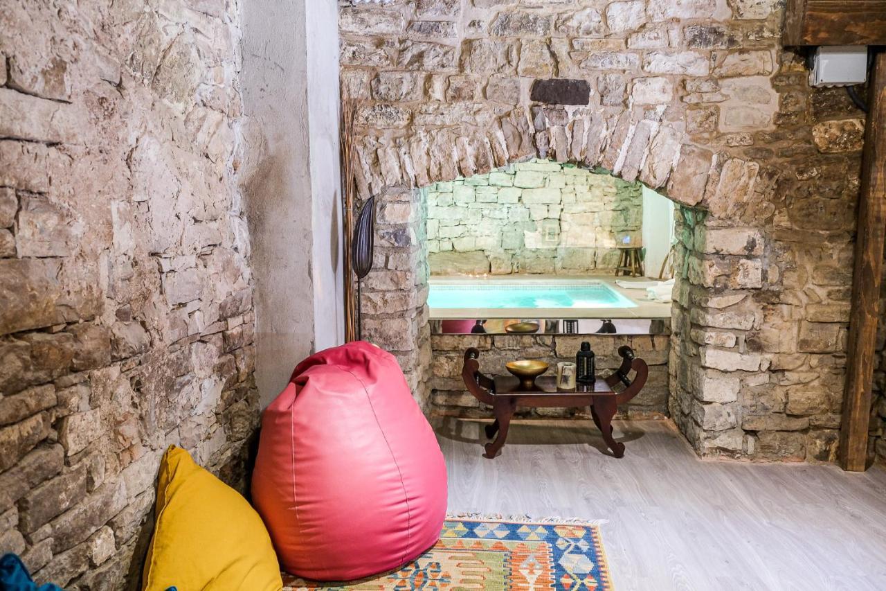 El Forn De Freixenet Con Servicios De Un Hotel Лерида Экстерьер фото